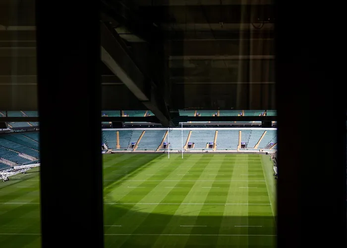 London Twickenham Stadium Hotel, A Member Of Radisson Individuals